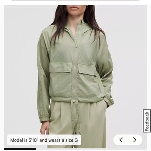 Lululemon Hood-Lite Fog Green Lightweight Zip Jacket - Women